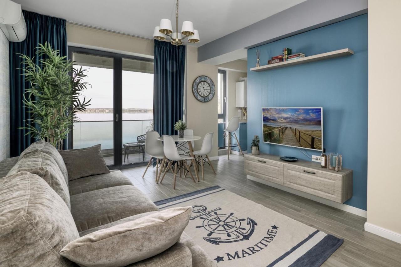 Riva Lake Boutique Mamaia Exterior photo